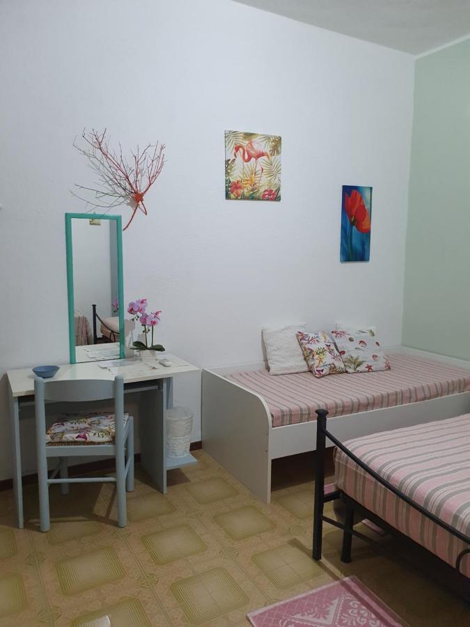 4 Stagioni Bed & Breakfast Villasimius Exterior photo